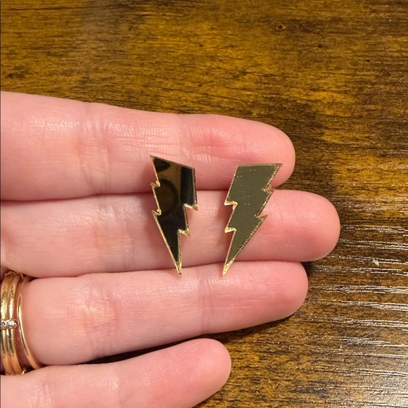 indie artisan Jewelry - Gold Crystal Shard Lightning Bolt Earrings